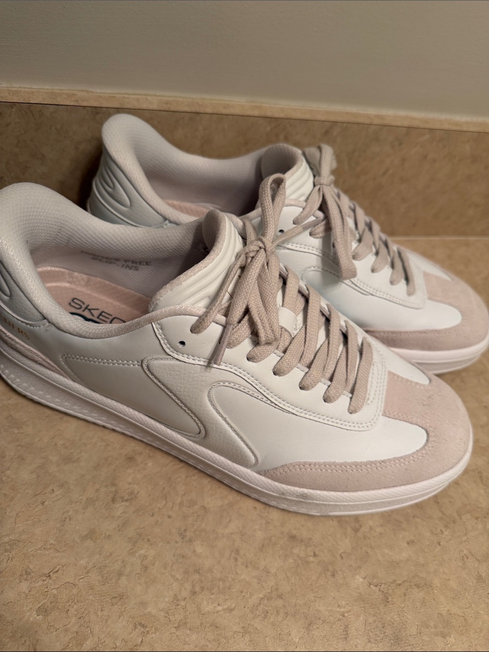 Skechers White and Light Pink Men's Sneakers - Picture 3 of 6